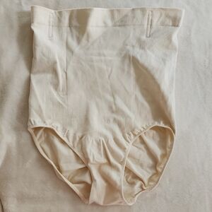 Shapermint Essentials Cream Shapewear NWOT Size XL